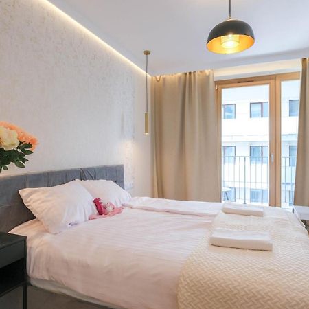 קרקוב Luxury Apartment Free Parking Wawel Castle 2 Minutes מראה חיצוני תמונה